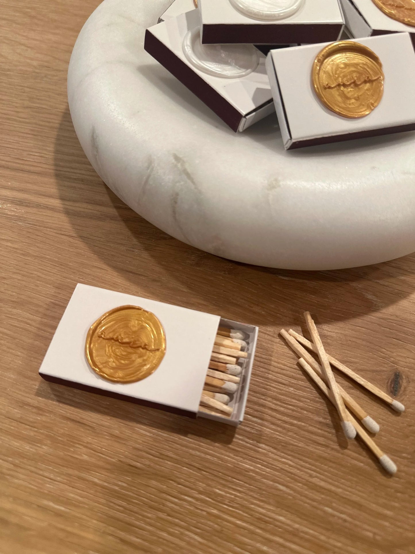 AURA WAX SEAL MATCHES