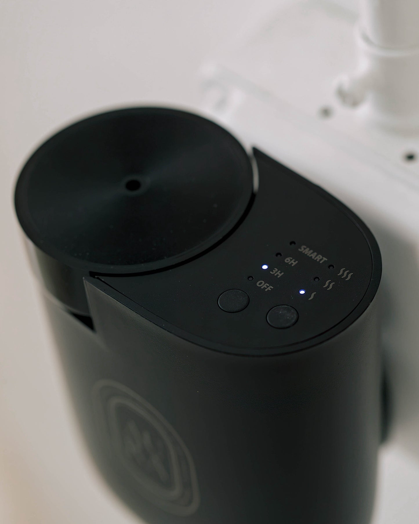 AURA Cold Air Plug-In Diffuser