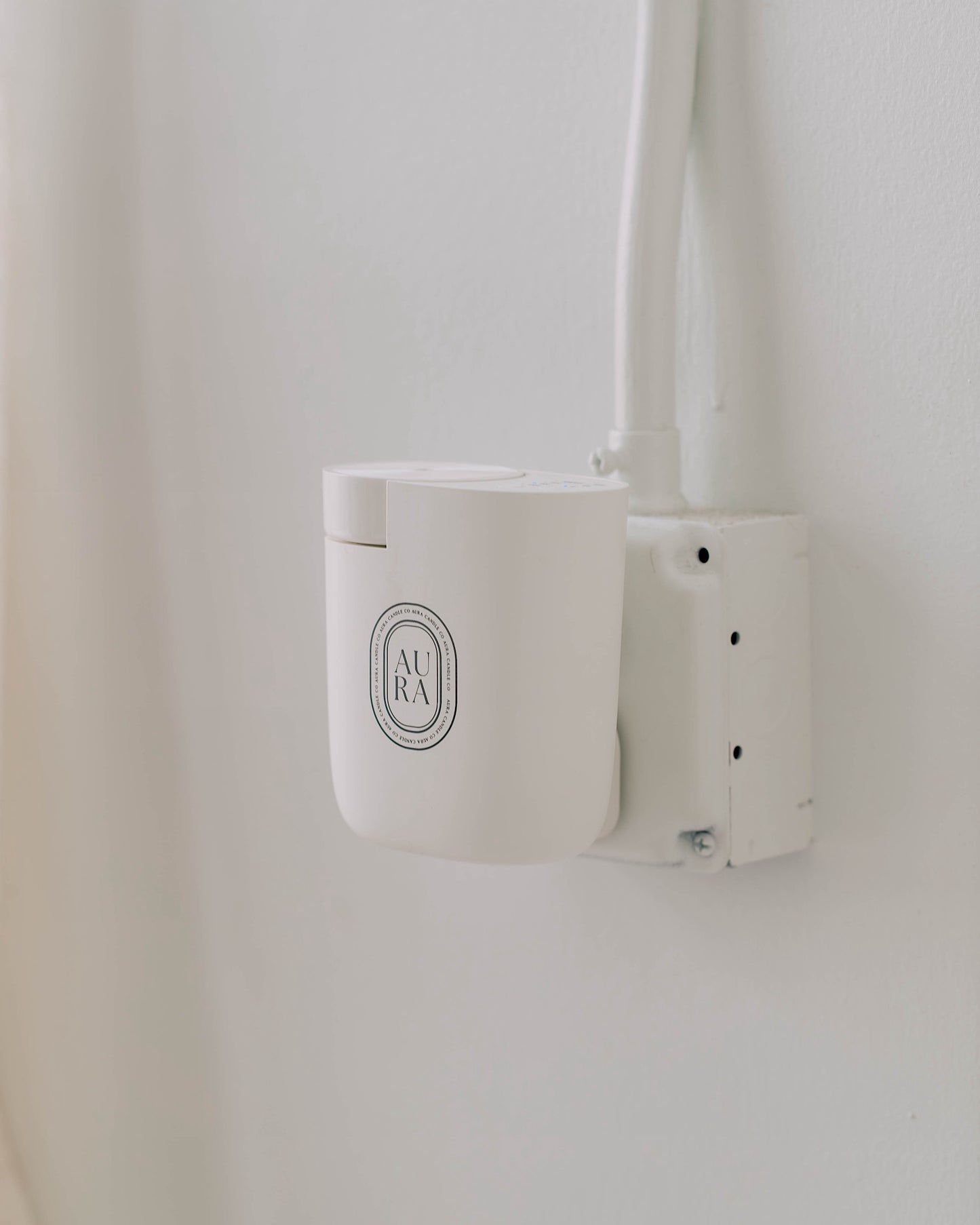 AURA Cold Air Plug-In Diffuser