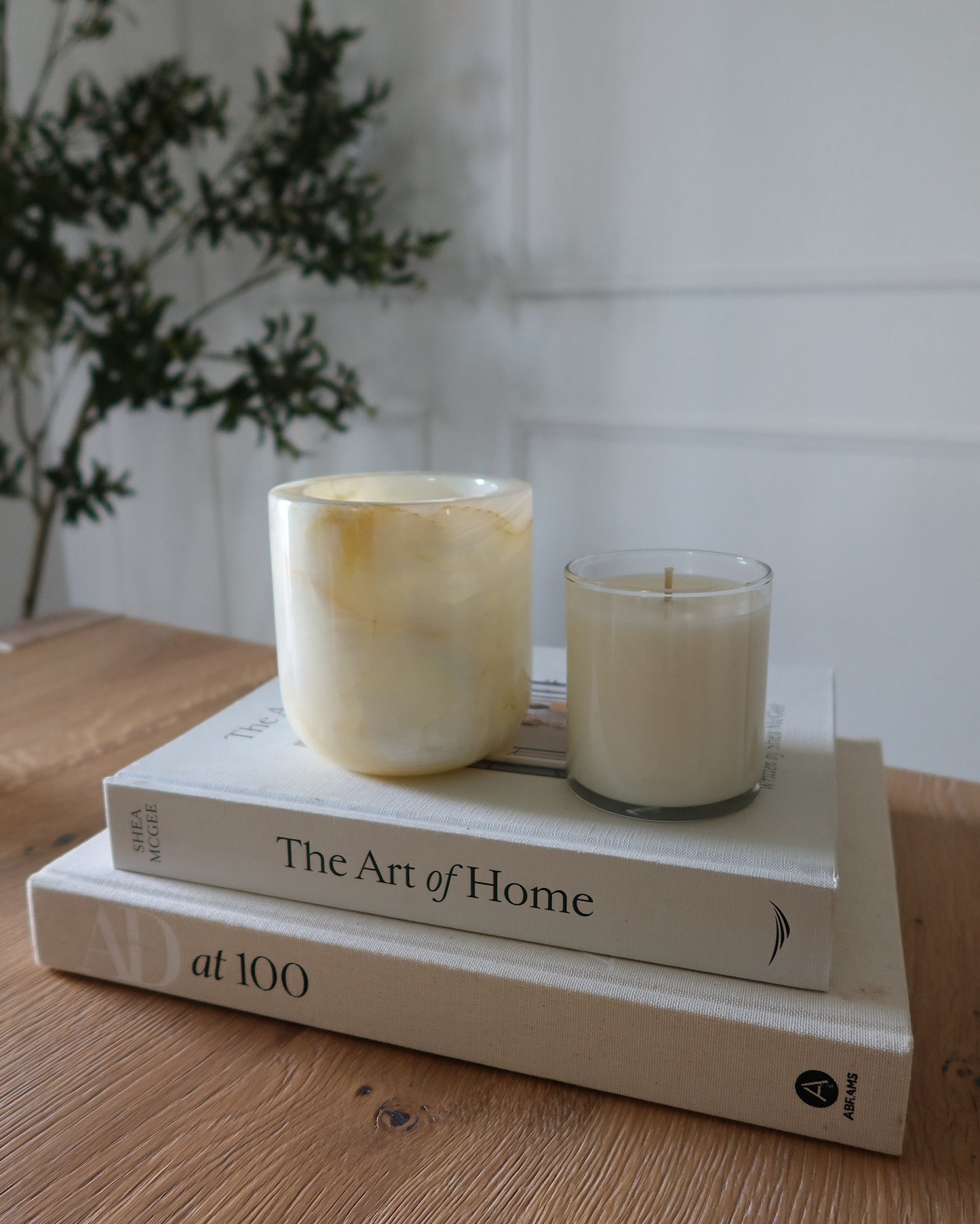 WHITE ONYX REFILLABLE CANDLE