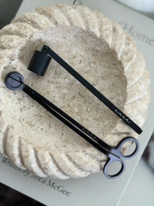 Aura Candle Co luxury candle care kit accessories
